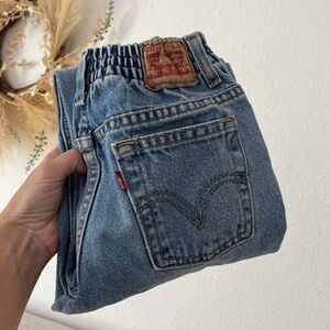 VINTAGE Levi’s 526 relaxed straight 100% denim jeans